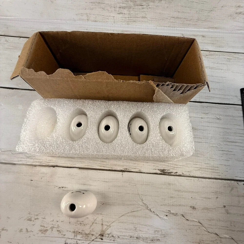 Mini Ceramic‎ Onigirl Flower Stem Incense Holder